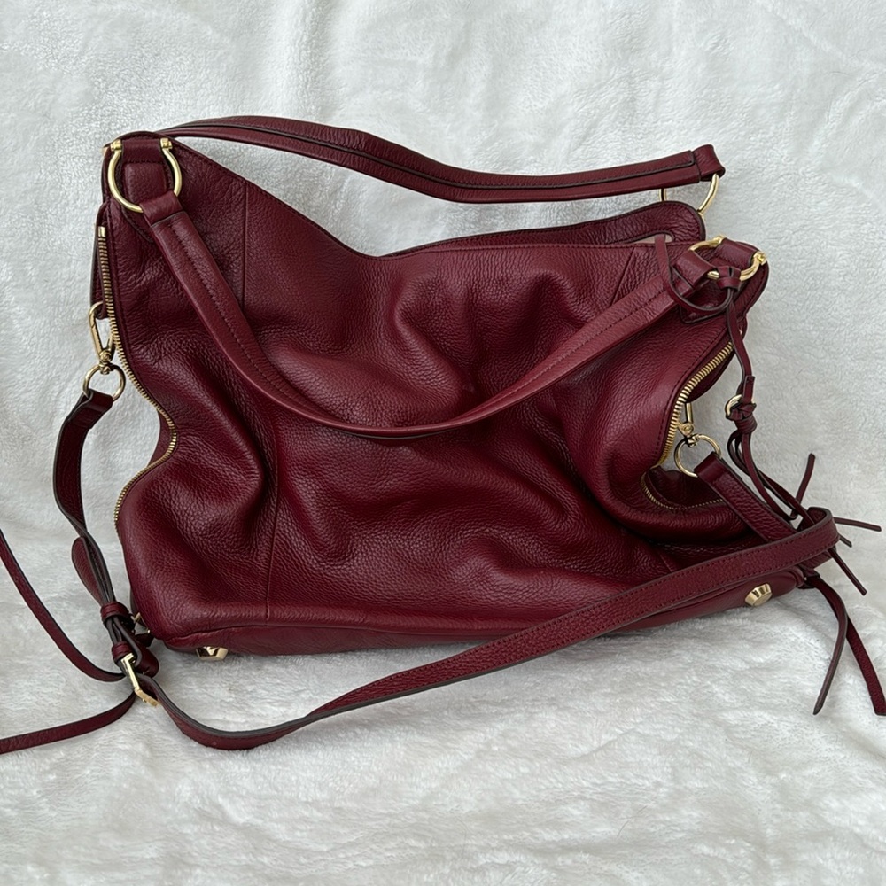 Gili shoulder bag